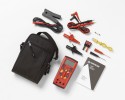 Mult�metro digital para automoci�n, con accesorios seg�n muetra la fotograf�a