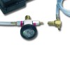 Rellenado de sistemas de refrigeraci�n por vac�o con enchufe r�pido. El equipo utiliza los adaptadores de radiador LEITENBERGER
